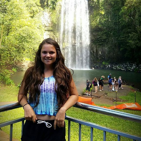 Meet your Posher, Xandra - Picture 1 of 1